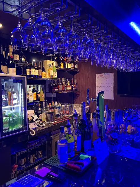 多国籍パブ・マンゴ・店内写真