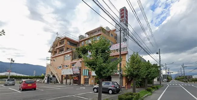 長野県諏訪市のインターナショナルクラブ Sanssouci（サンスーシ）アイキャッチ画像